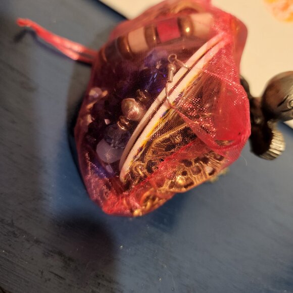 Mystery Jewelry drawstring bag 15+ wearable items|Gold & silver tone|Unbroken - Picture 2 of 5